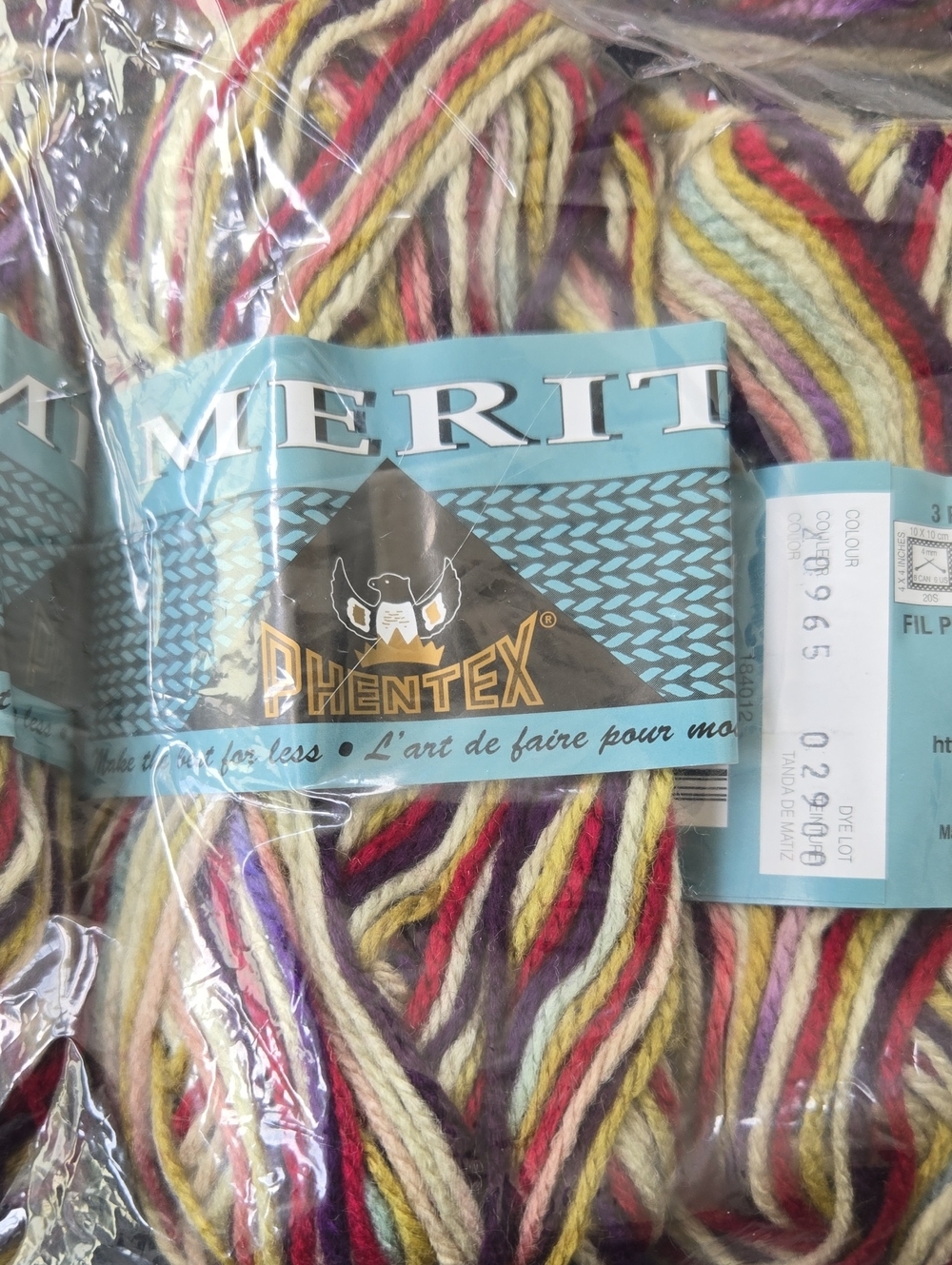 Phentex Merit Multicolor Yarn - Striped Fall Tones